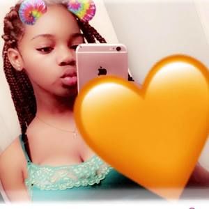 Meet your Posher, Xania